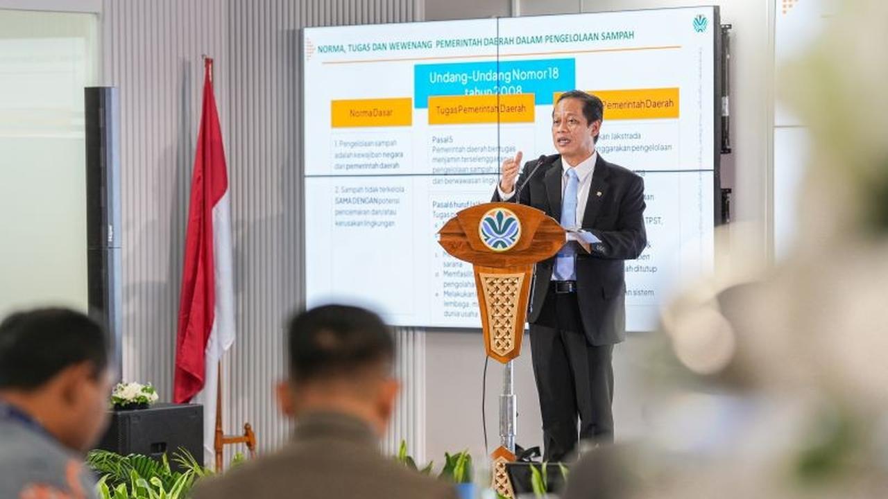 Menteri Hanif Desak DPRD Perkuat Anggaran Atasi Krisis Pengelolaan Sampah Nasional
