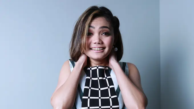 [Bintang] Eksklusif Rina Nose
