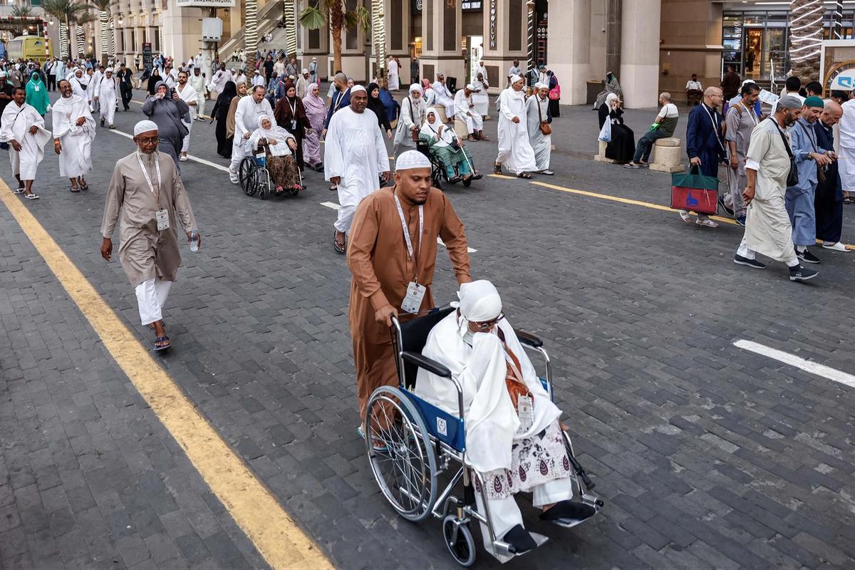 FOTO: Lautan Jamaah Haji Padati Makkah Jelang Puncak Haji