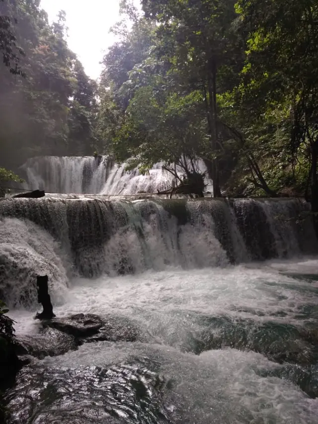 Air terjun Piala, Kota Luwuk, Gorontalo. (Foto: Liputan6.com/Arfandi Ibrahim)