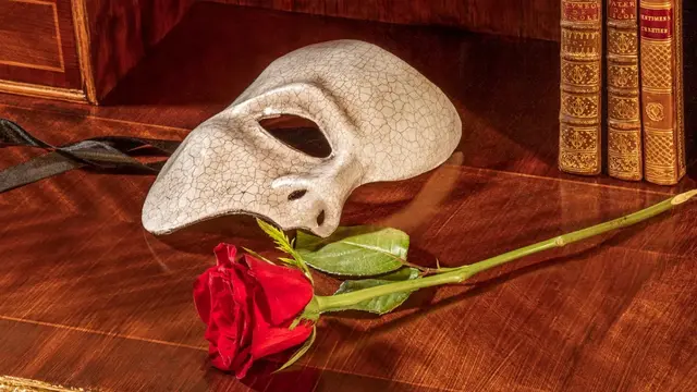 Teater Phantom of the Opera di Paris Disulap Jadi Kamar Mewah, Biaya Menginapnya Hanya Rp600 Ribu