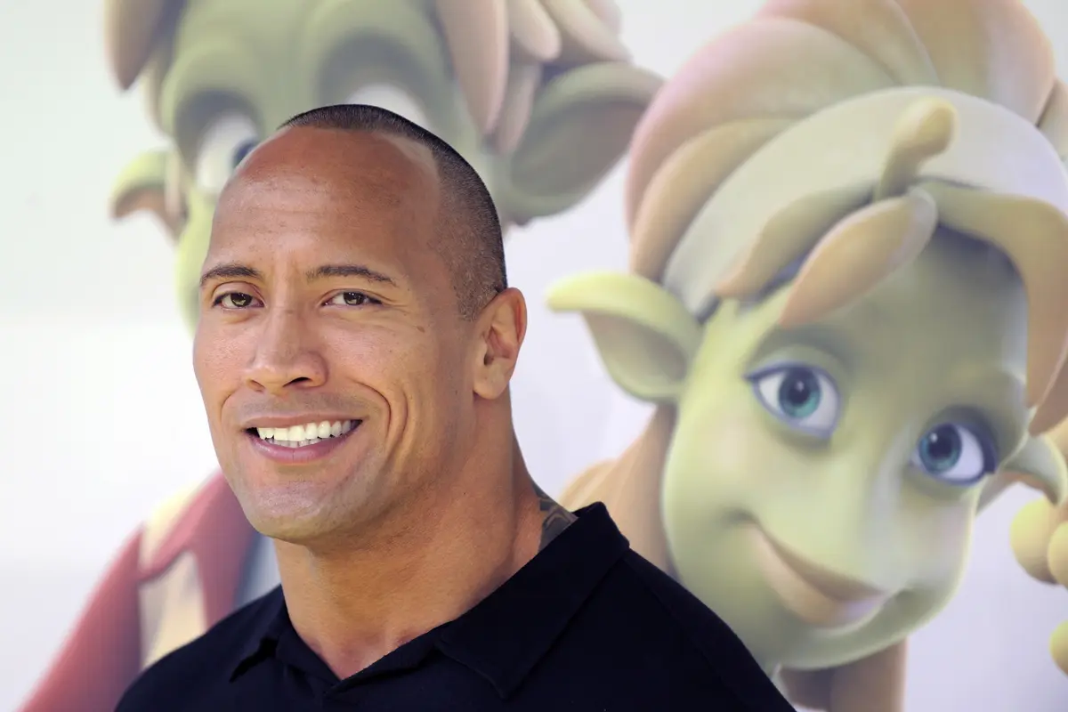 [Bintang] Dwayne Johnson