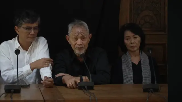 Goenawan Mohamad dan sejumlah tokoh bangsa bersilaturahmi ke kediaman Gus Mus di Rembang, Jawa Tengah, Minggu (12/11/2023).