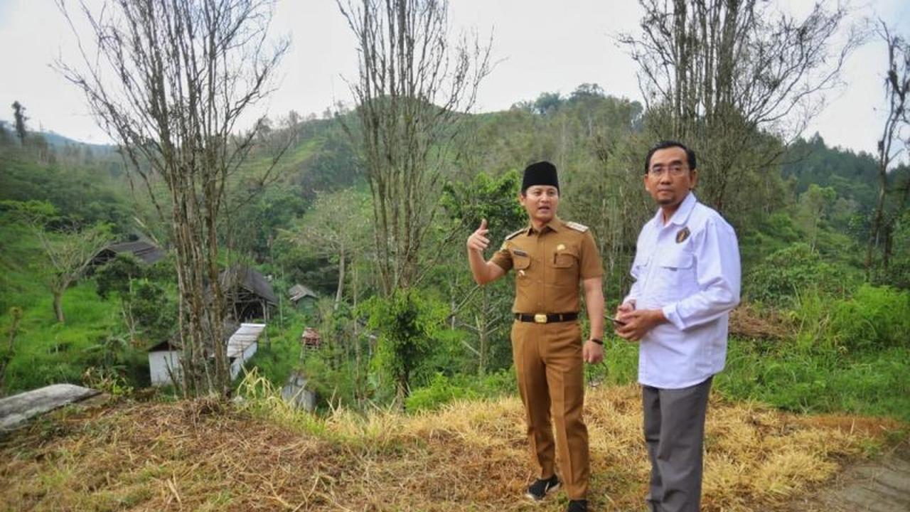 Fakta Unik Kopi Van Dilem: Rektor UB Tinjau Potensi Pembangunan Berkelanjutan Trenggalek, Siap Kolaborasi?