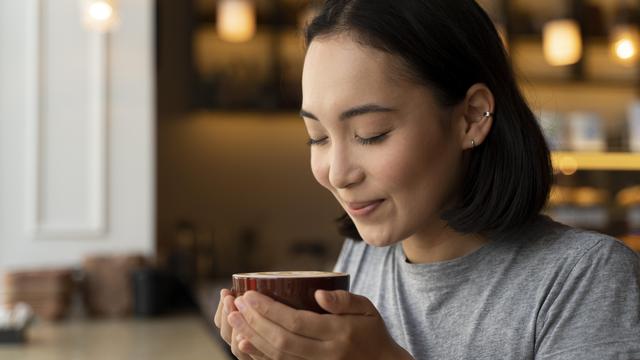 wanita agustus kaya sejati