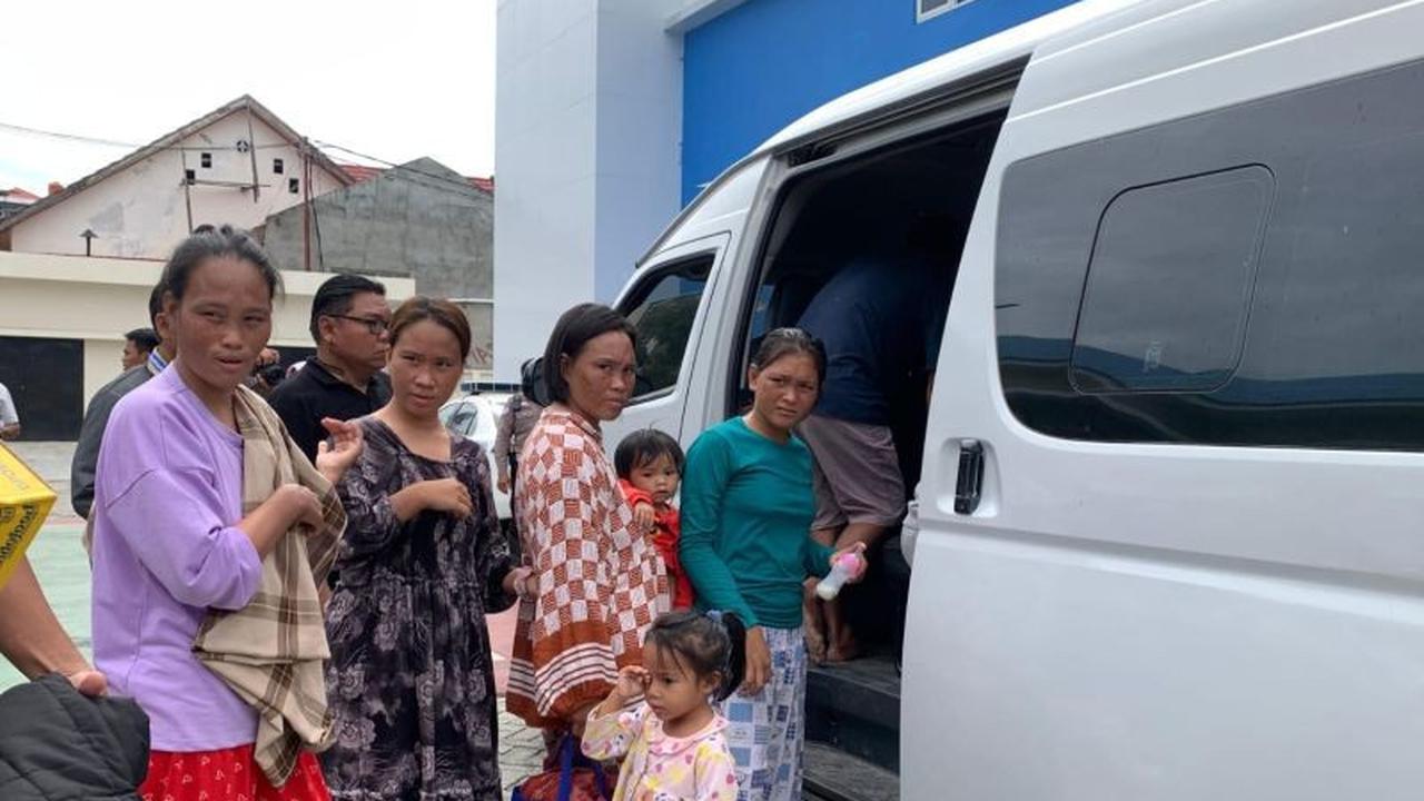 Imigrasi Pindahkan 15 WNA Filipina Terdampar di Buol ke Rudenim Manado
