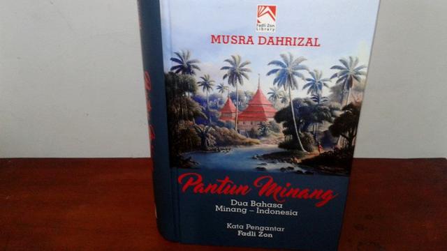 Diusulkan Masuk Rekor Muri Buku 5000 Pantun Minang Diluncurkan