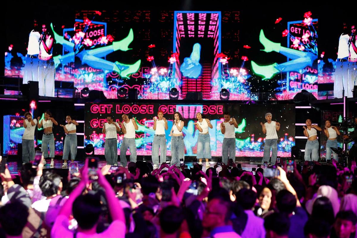 FOTO: Aksi Spektakuler Agnez Mo,  Iwan Fals dan Wali di Konser Raya 31 Tahun Indosiar