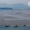 Pengembangan PLTS Terapung Cirata merupakan salah satu bentuk dukungan bagi pemerintah dalam mewujudkan penurunan emisi karbon sebesar 29 persen di Tahun 2030 yang telah ditandatangani dalam Paris Agreement Tahun 2015. (merdeka.com/Arie Basuki)