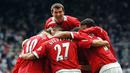 3. Roy Keane (1997-2005), gelandang bertahan kebangsaan Irlandia ini merupakan kapten yang melekat semasa kepemimpinan era Sir Alex Ferguson. Dirinya merupakan komando bagi lini tengah Setan Merah. (AFP/Paul Barker)