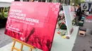 Sebanyak 20 seniman lukis dari beragam aliran ikut memeriahkan Hari Antikorupsi Sedunia 2024 di lobby Gedung Merah Putih Komisi Pemberantasan Korupsi (KPK), Jakarta, Senin (9/12/2024). (Liputan6.com/Herman Zakharia)