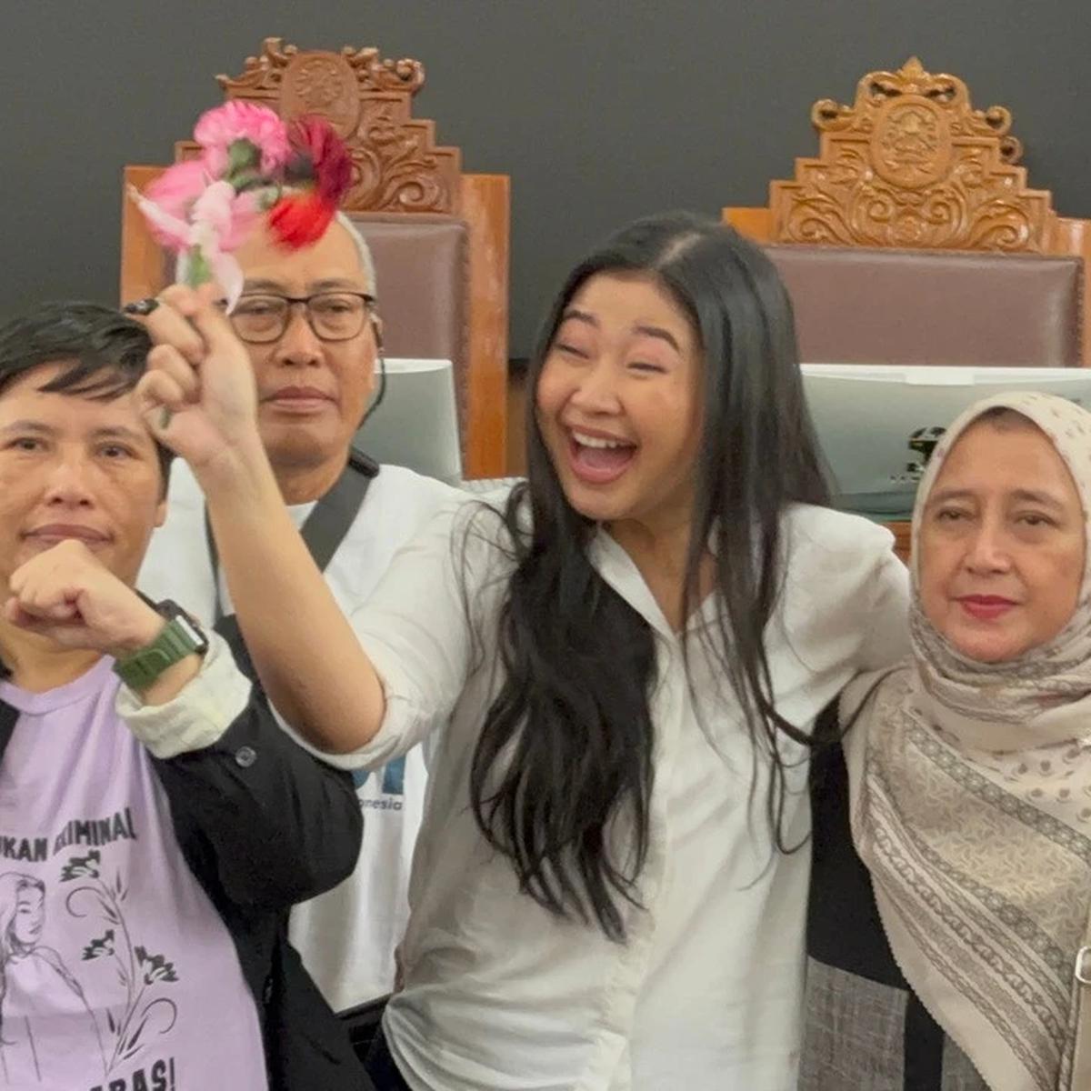 Sidang Laras Faizati Khairunnisa