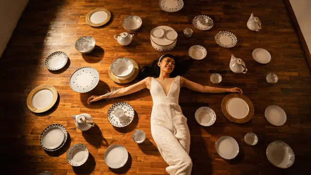 Pesona Kecantikan Ratu Mesir Dihadirkan Sebastian Gunawan di Meja Makan