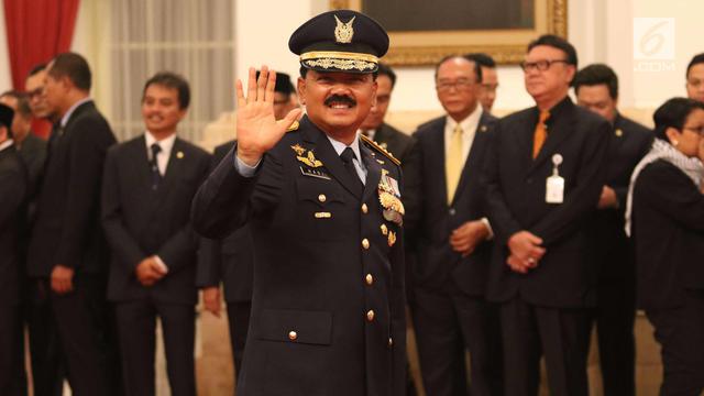 Marsekal Hadi Tjahjanto Resmi Dilantik Jadi Panglima TNI