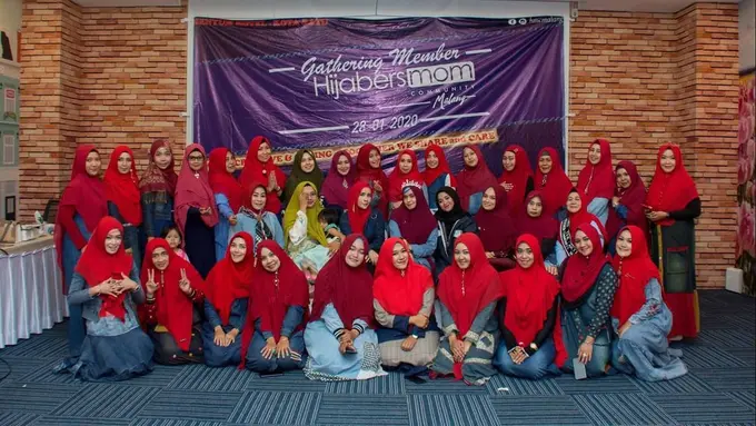 [FIMELA] Hijabersmom Community, Wadah Ibu-ibu Muslimah Belajar Agama dan Dunia