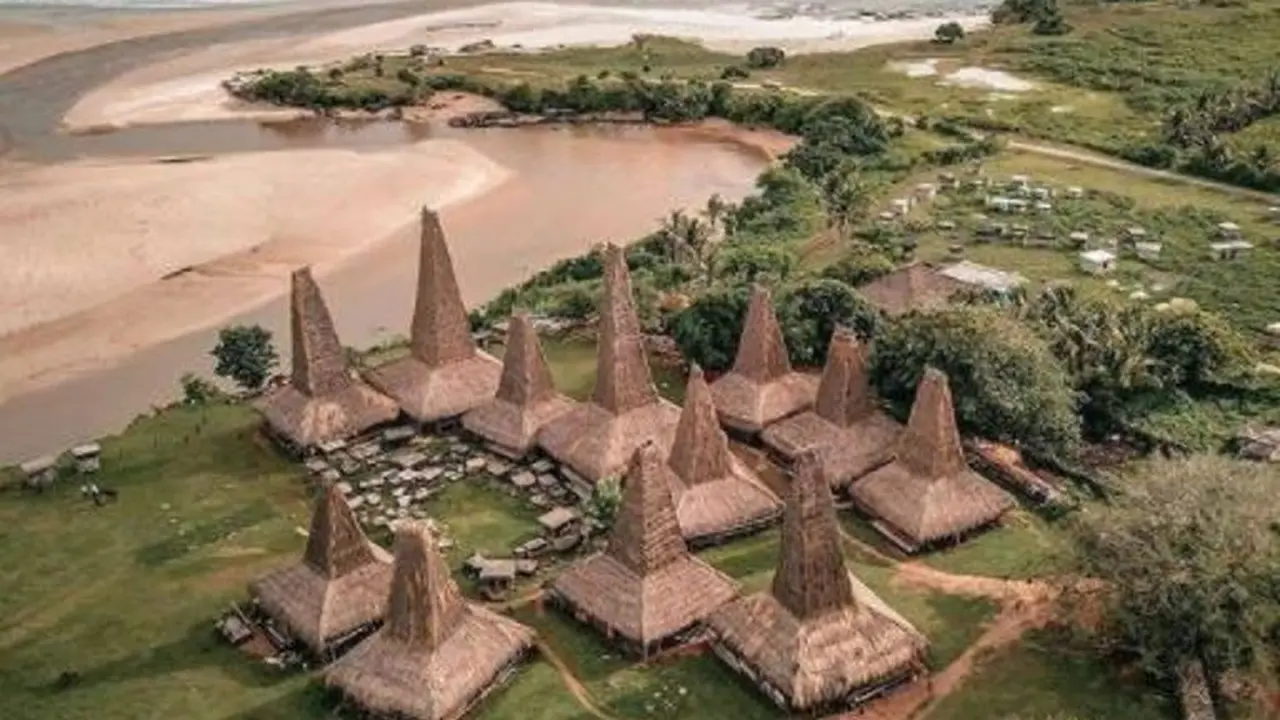 Desa Ratenggaro Sumba, Tempat Aurel Hermansyah-Atta Halilintar Foto Prewedding