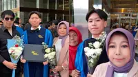 7 Potret Parto dan Mantan Istri Dampingi Wisuda Anak, Tampil Harmonis