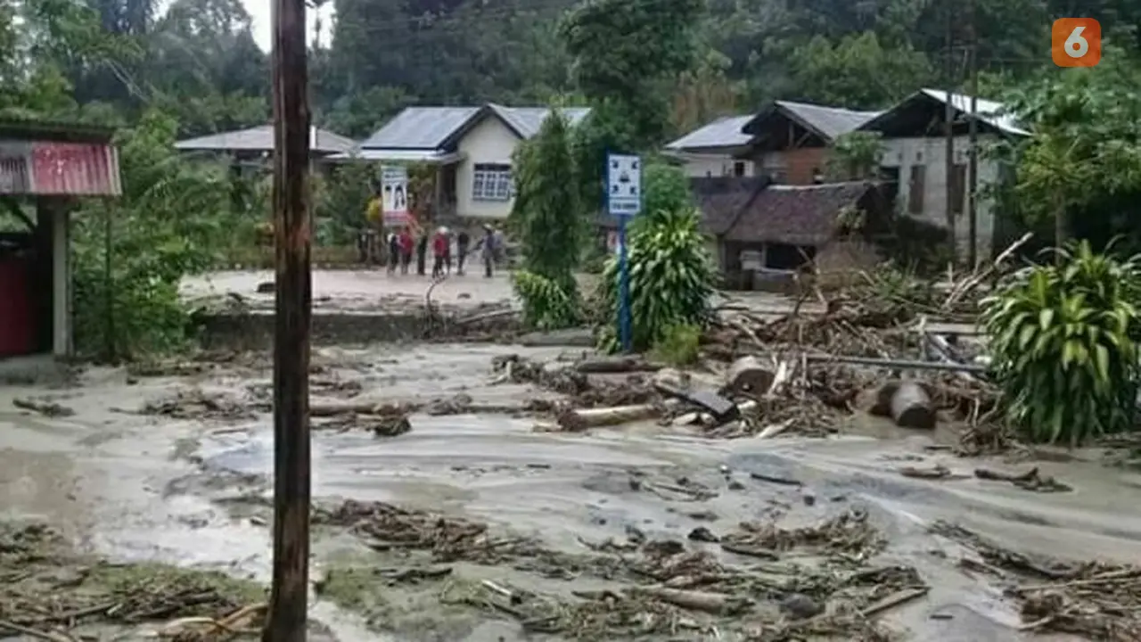 Banjir terjang desa Sungku, Sigi