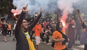Demi Persija vs Persib, The Jakmania Rela Datang dari Luar Jakarta