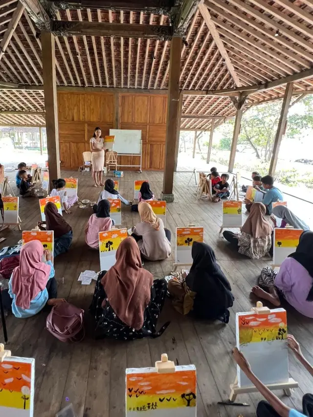 Migi Rihasalay terus memberikan kontribusinya dalam menginspirasi generasi muda.