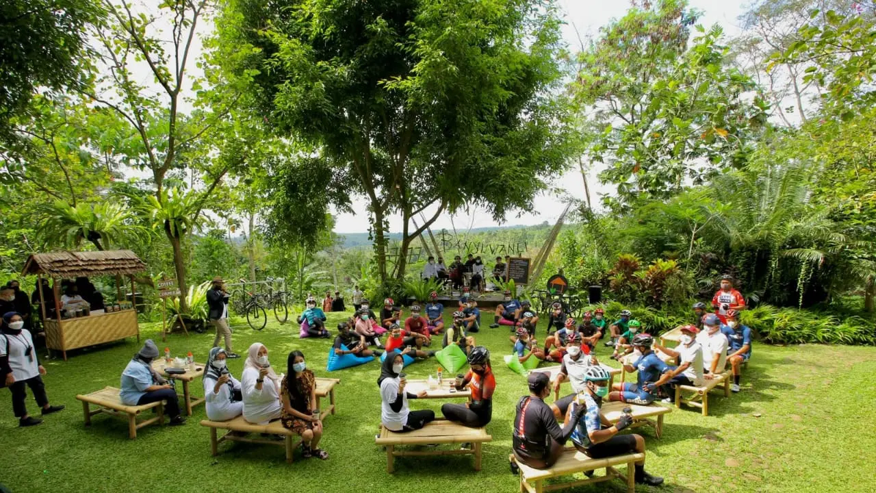 Akhir Pekan Asik, Menikmati Atraksi Musik Jazz dan Minum Kopi di Lereng Ijen Banyuwangi