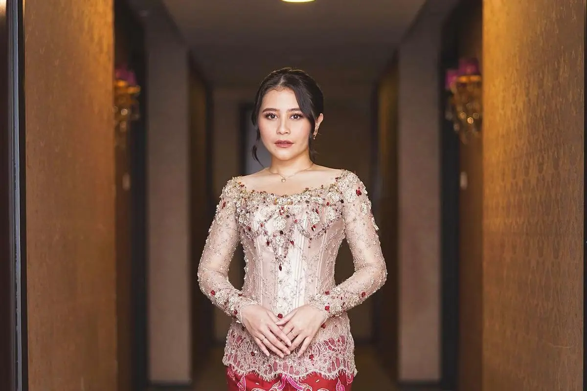 Prilly Latuconsina