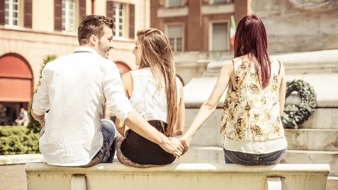 Akhiri Perselingkuhan, Tak Ada Kata Terlambat untuk Kebaikan