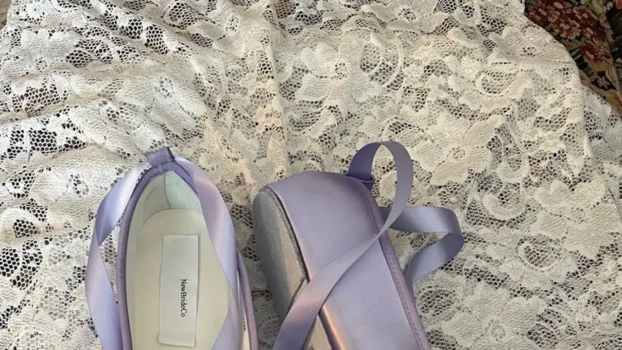 Sepatu Balet Core