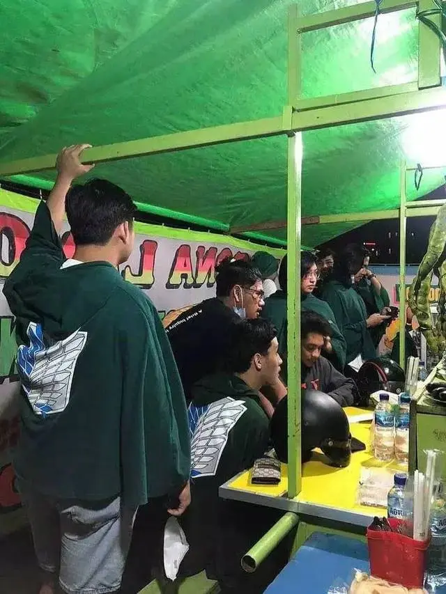 8 Potret Warung Bertema Anime Ini Bikin Para Wibu Merapat