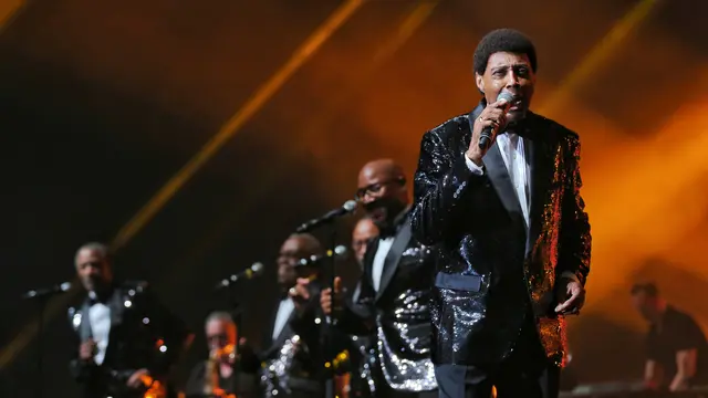 The Temptations Revue feat Glenn Leonard