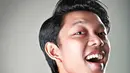 Ditemui di kantor Bintang.com, Gondangdia, Jakarta Pusat, 18 November 2015, Bayu mengungkap kesedihannya lantaran animasi di Indonesia masih dianggap remeh. Animasi di Indonesia juga sulit bertahan. (Febio Hernanto/Bintang.com)