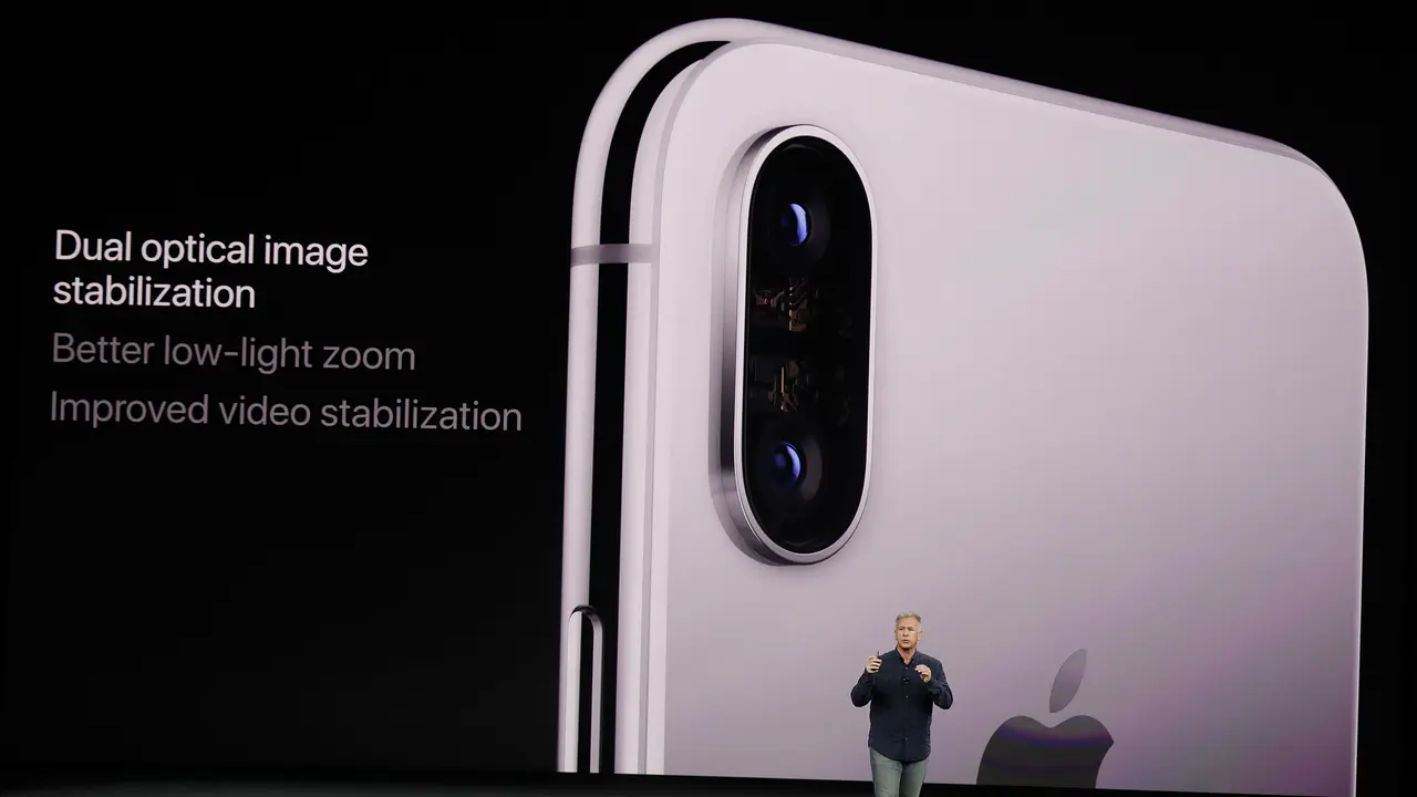 PHOTO: Harga yang Wow, Apple Kenalkan Kecanggihan iPhone X