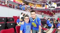 Fans Stephen Curry asal Brunei yang hadir pada Tur Asia Stephen Curry di Mall of Asia Arena, Jumat (7/9/2018). (Bola.com/Yus Mei Sawitri)