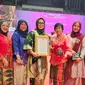 Ikatan Bidan Indonesia (IBI) mendapat penghargaan kategori kesehatan dari Kongres Wanita Indonesia (Kowani) di peringatan Hari Kebaya Nasional 2024