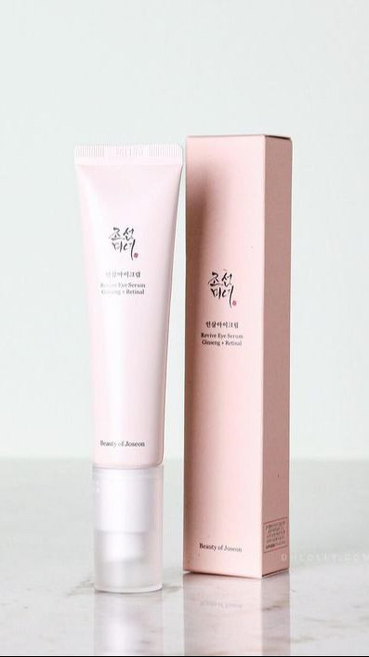 <b>Revive Eye Cream dengan Ginseng dan Retina&nbsp;</b><span style="border-color: rgba(229,231,235,var(--tw-border-opacity)); --tw-border-opacity: 1; --tw-shadow: 0 0 #0000; --tw-ring-inset: var(--tw-empty, ); --tw-ring-offset-width: 0px; --tw-ring-offset