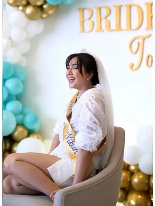 Sebelumnya, bintang sinetron berusia 30 tahun itu juga menjalani acara Peneguhan Sidi di Gereja HKBP Rawamangun, Jakarta Timur. [Instagram/jscmila]