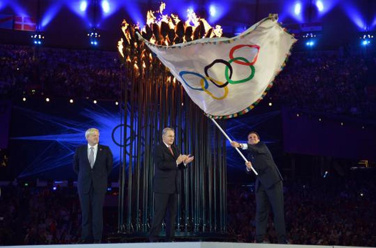 Kembang api meriahkan penutupan Olimpiade