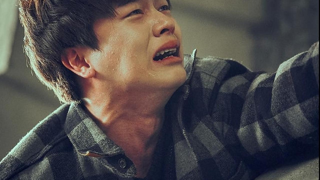 Yook Sung Jae, Artis Korea yang Doyan Berperan Kesurupan di Berbagai Drama