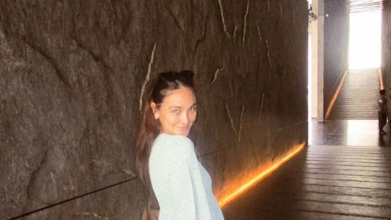 Gaya Liburan Luna Maya yang Simpel & Natural (Instagram/@lunamaya)