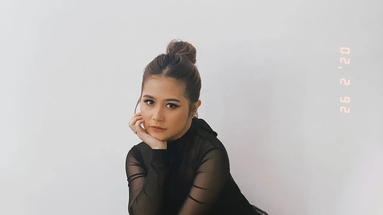 [Fimela] Prilly Latuconsina