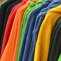 ilustrasi warna baju (sumber: pixabay)