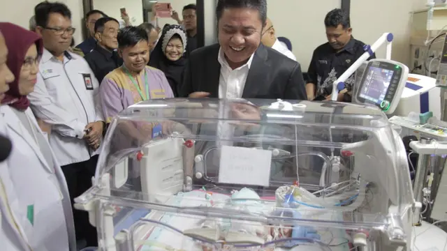 Bayi Kembar Siam di Palembang Lewati Masa Kritis Usai Operasi 7 Jam