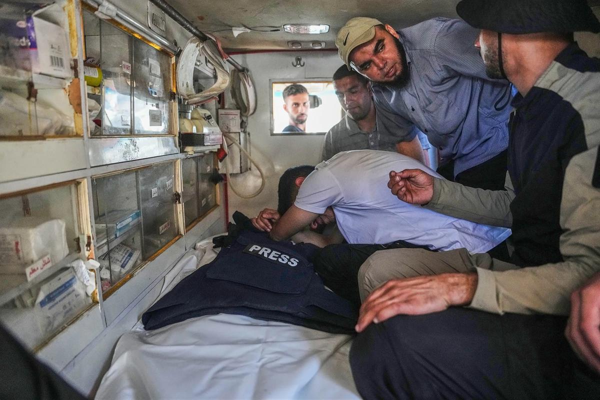 FOTO: Jurnalis Al Jazeera Tewas dalam Serangan Udara di Gaza