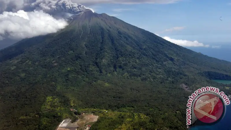 Letusan Gamalama Bikin Petani Terancam Gagal Panen