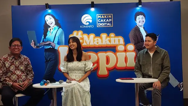 Aurelie Moeremans dalam campaign #MakinHepii bersama Kementerian KOMINFO (Fimela.com/Salsa)