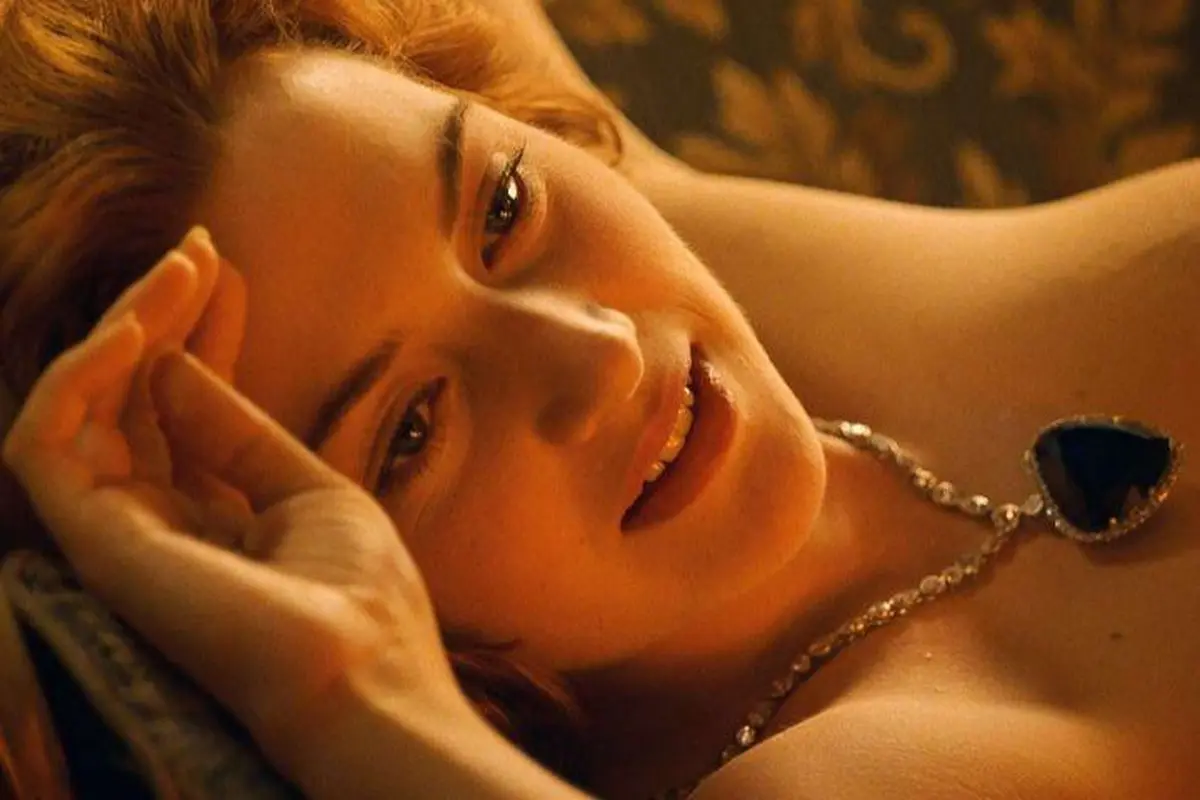 James Cameron is the Painter of Titanic's Nude 'Rose'