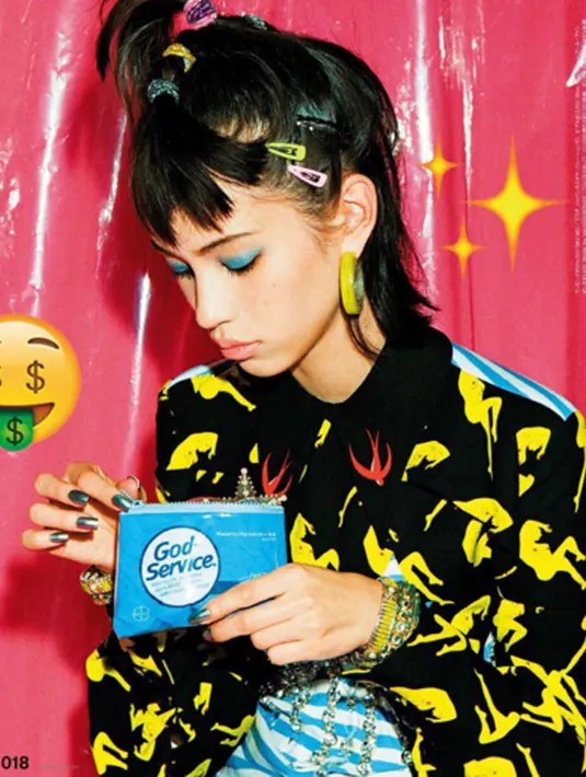 Mantan kekasih leader boyband ‘Big-Bang’ yang lebih dikenal dengan sapaan G Dragon terlihat pasangan yang sangat fashionista.  (via instagram@i_am_kiko/Bintang.com)