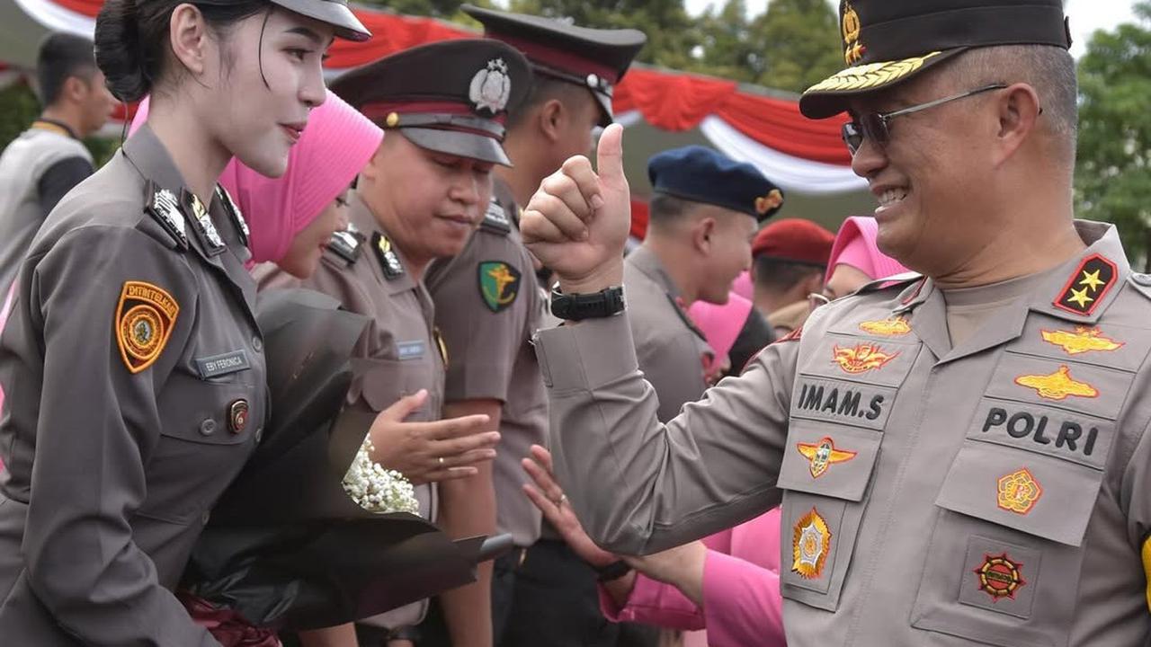 Naik Pangkat Brigadir Evy Veronica Cantik Bak Artis Korea