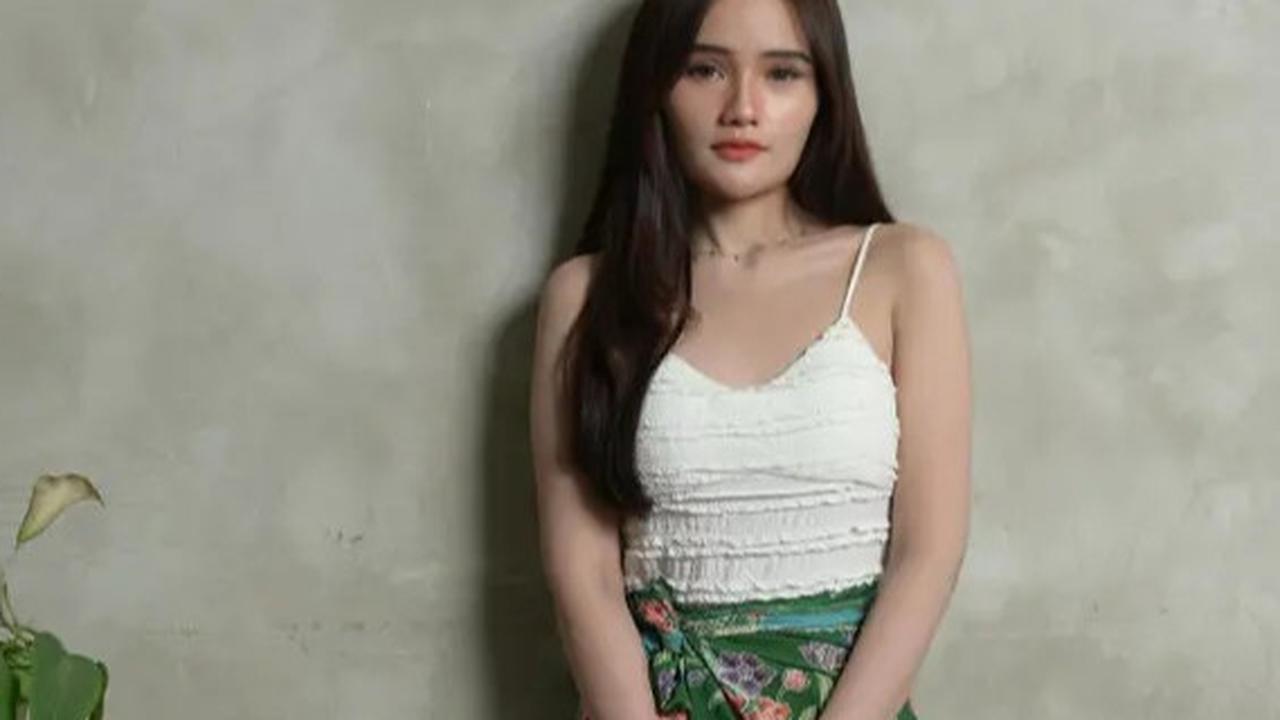 9 Model Rok Span Batik 2025 untuk Kasual Look, Tampil Chic dengan Kombinasi Klasik-Modern