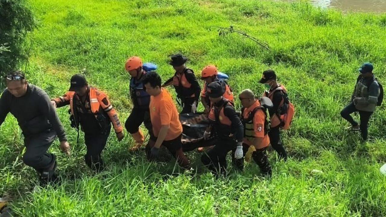 Tim SAR Temukan Jenazah Pria Hanyut di Kanal Banjir Barat Semarang